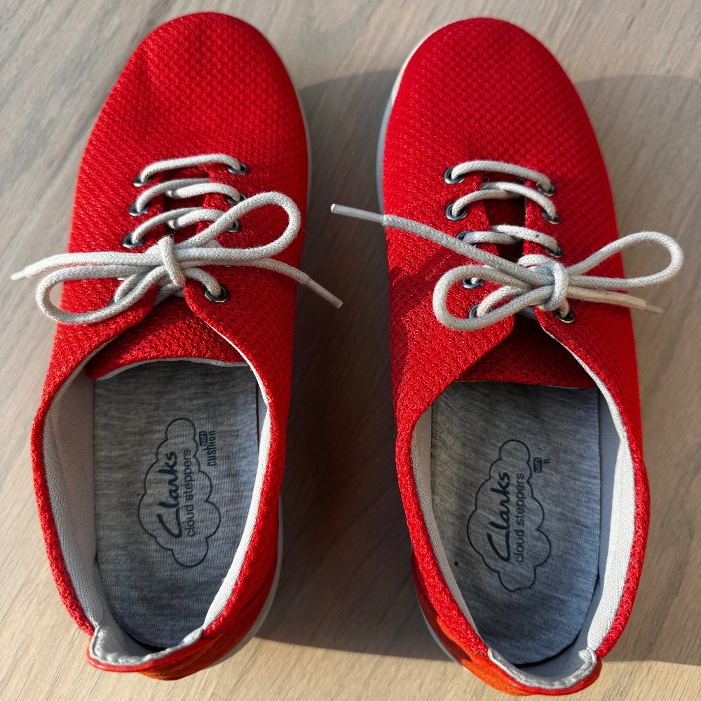 Ladies Clarks Cloud Stepper Lace Up Shoes